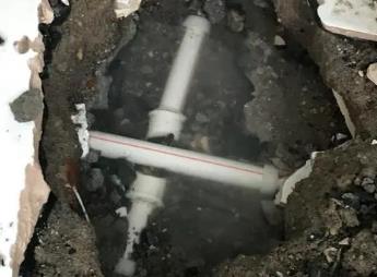 耿马阳台漏水维修公司为您分享楼上楼下漏水怎么处理